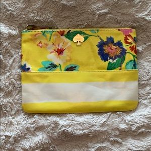 Let spade flower cosmetic case